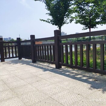 益陽仿石水泥護(hù)欄柵欄水泥護(hù)欄價(jià)格水泥仿古護(hù)欄生產(chǎn)廠家