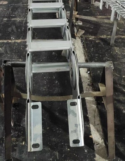 桥式钢铝拖链用途机床拖链