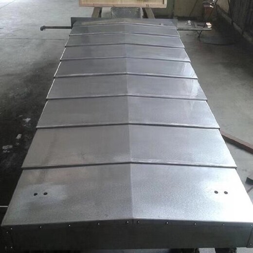 北京钢板防护罩规格,导轨钢制护板