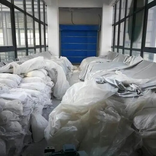 呂梁回收片堿服務(wù)周到