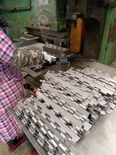 新疆排屑机链板生产厂家,输送机链板