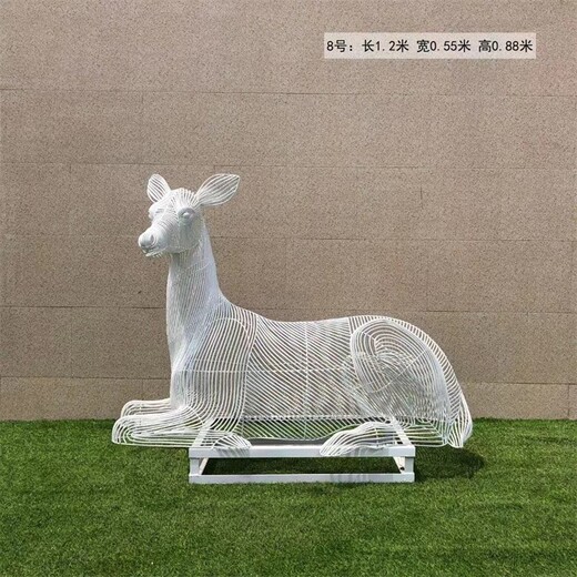 公園鹿雕塑上百款鹿造型供您參考設(shè)計(jì)制作安裝