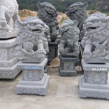 滾繡球獅子石雕石雕獅子繡球雕塑惠安石雕石獅子制作