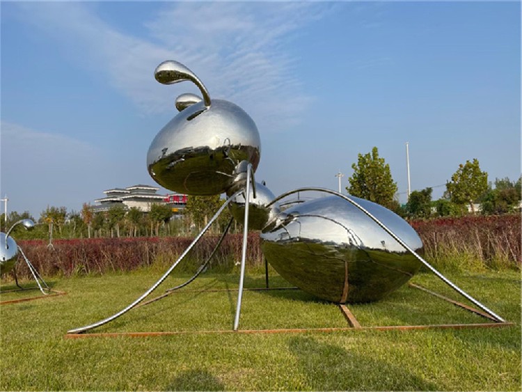 中山不锈钢蚂蚁雕塑原装现货,景观园林落地小品