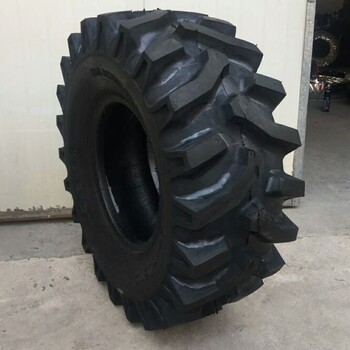 太原農(nóng)用拖拉機(jī)輪胎批發(fā)價(jià)格