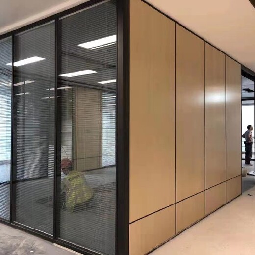 溫縣防火隔熱玻璃廠家,復(fù)合隔熱防火玻璃