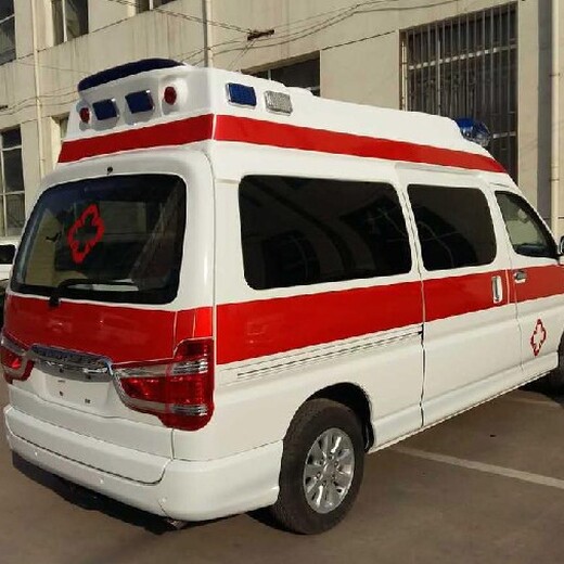 株洲救护车,应急医疗转运危重患者,配备担架床