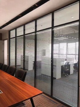 东莞大朗全新办公室双层玻璃百叶隔断厂家铝合金隔断