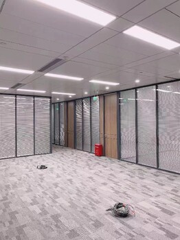 深圳南山全新办公室双层玻璃百叶隔断玻璃隔断