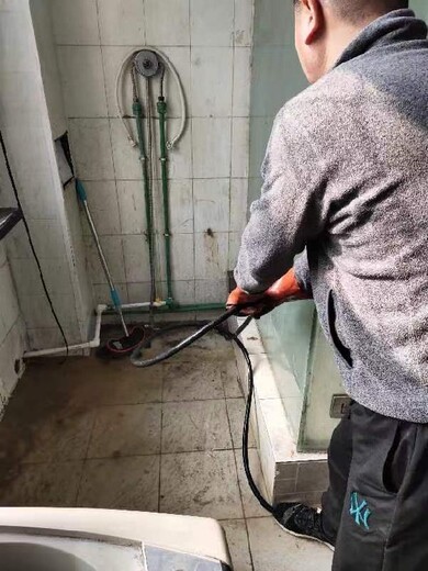 大红门市政管道清淤一次多少钱高压清洗管道机
