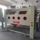 深圳手动打砂机箱式喷砂机自动回砂铸造件去氧化皮除锈翻新展示图