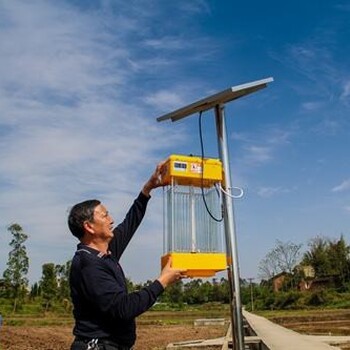 LED太阳能杀虫灯生产厂家,湘西保靖县太阳能杀虫灯厂家出厂价