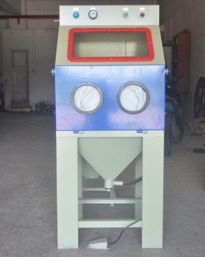 小型手动打砂机箱式喷砂机自动回砂铸造件去氧化皮除锈翻新