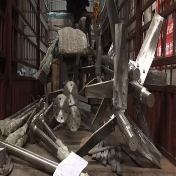 柏嘉潤(rùn)機(jī)械設(shè)備碳鋼防腐材質(zhì)合成釜攪拌器攪拌設(shè)備生產(chǎn)