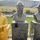 名醫雕塑圖