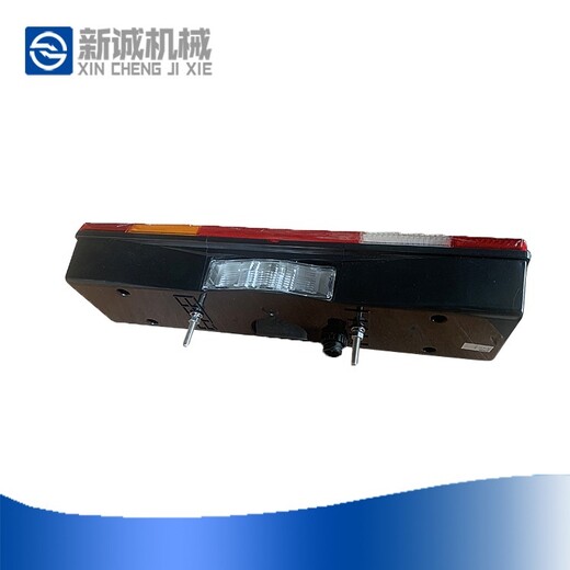 XCMG徐工底盤電器后尾燈XCT新款,后信號(hào)燈