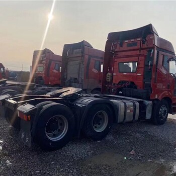 東莞銷售解放J6550馬力報(bào)價(jià),雙驅(qū)550馬力牽引車