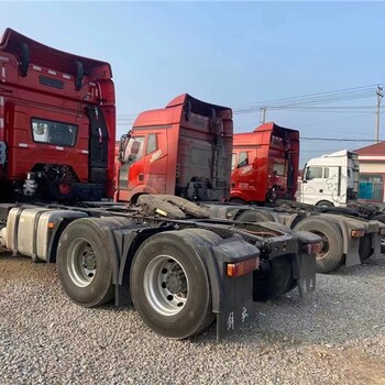 盤錦解放J6p460牽引車批發