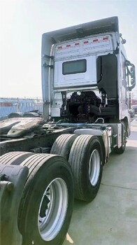 本溪?dú)W曼560馬力牽引車廠家批發(fā)