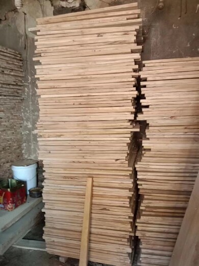 老榆木装修板材长期出售,农村老榆木厂商