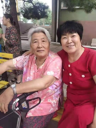 北京家政服务向阳家庭陪护老人护理多少钱一天