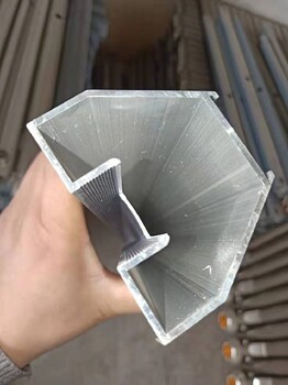 河南洛寧小區電動(dòng)伸縮門(mén)
