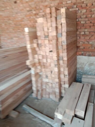 老榆木装修板材需要联系,农村老榆木厂家