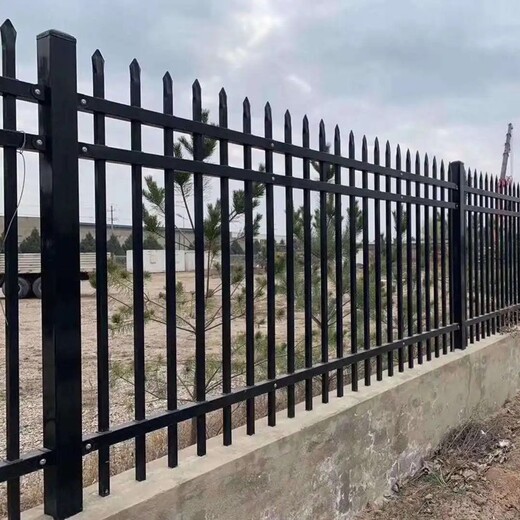 锌钢围栏卢湾铁艺围栏组装式锌钢护栏
