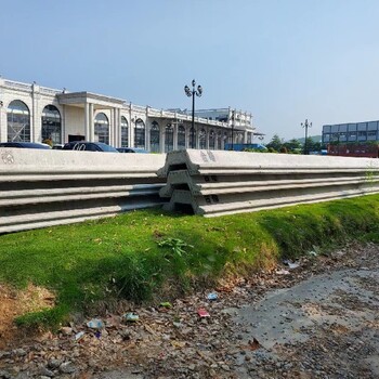 揭東區(qū)生態(tài)混凝土u型板樁,混凝土u型板樁支護(hù)樁