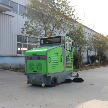 山東小型掃地車(chē)供應(yīng)商