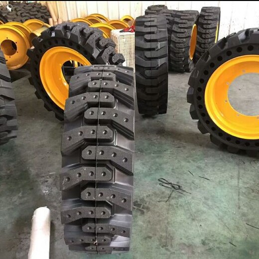 五噸鏟車實心輪胎多少錢一個鏟車實心輪胎