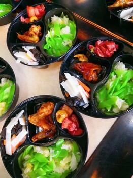 天河企業(yè)學(xué)校團(tuán)餐配送蒸味佳廣州團(tuán)餐公司配送,廣州團(tuán)餐配送
