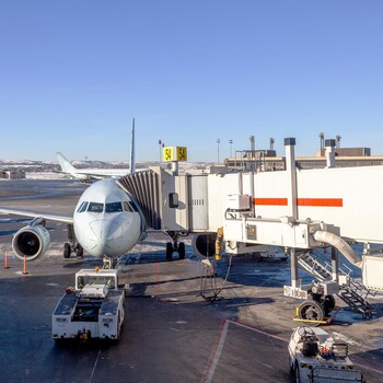 深圳机场航空货运发货电话空运拉萨-航空快递空运全国时效快2小时达