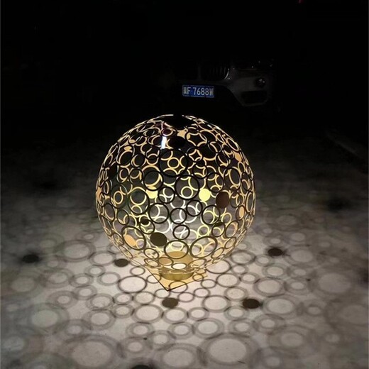 不銹鋼鏤空圓球雕塑,鏤空球不銹鋼雕塑
