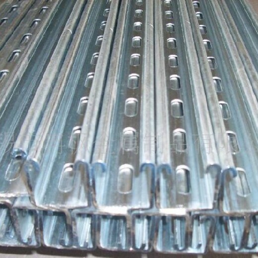 兰州镀锌C型钢市场价格C型钢精工细作