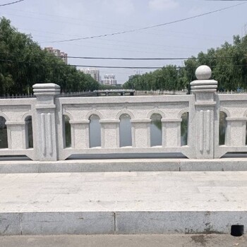 福建景區(qū)橋梁石欄桿多少錢一米