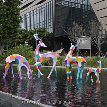 甘肃玻璃钢鹿雕塑,长颈鹿造型设计