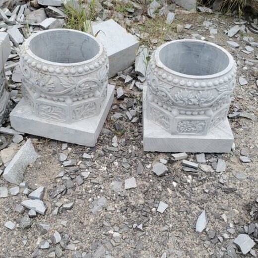 西藏柱蹲石批发价格石柱礅
