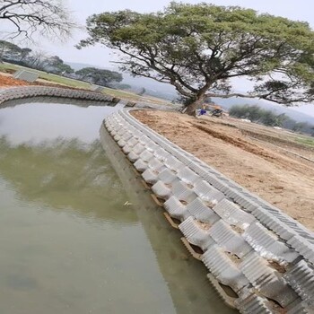 湖南长沙生态挡土墙1200系列多少钱，自嵌式植生挡土块