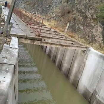 帆布水泥毯水泥纖維毯山東河道護坡工程