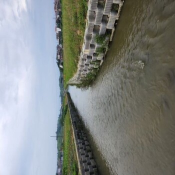广西柳州河道生态挡土墙1800系列价格鱼巢砖