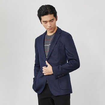 瀘州團(tuán)體訂做西服