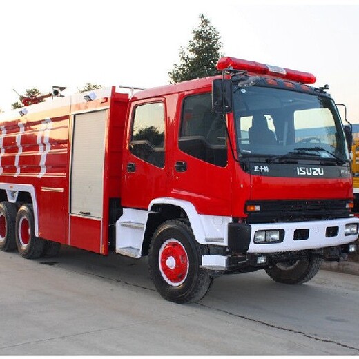 西藏消防车生产厂家水罐消防与泡沫消防车的区别