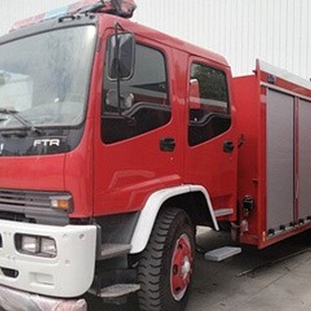新疆消防车多少钱一台消防车能闯红灯吗