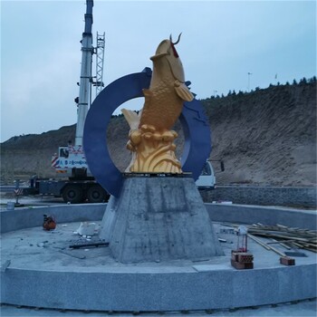 抽象不銹鋼鯉魚躍龍門雕塑美陳