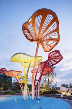 定做不銹鋼鏤空樹葉雕塑工藝品