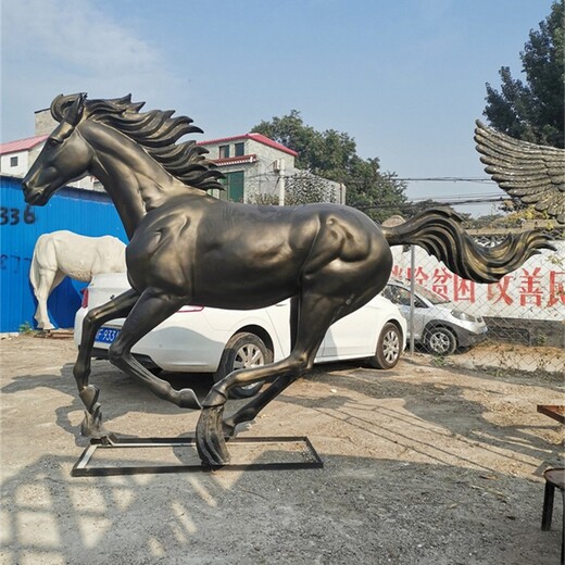 曲阳仿真白马雕塑，玻璃钢马雕塑加工厂家