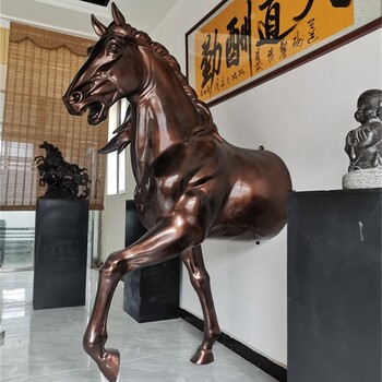 曲陽(yáng)仿真馬雕塑，玻璃鋼馬雕塑廠家,仿真動(dòng)物雕塑