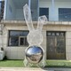 抽象兔子雕塑图