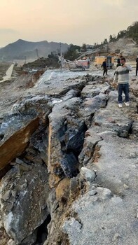 西藏阿里液态气体爆破施工队